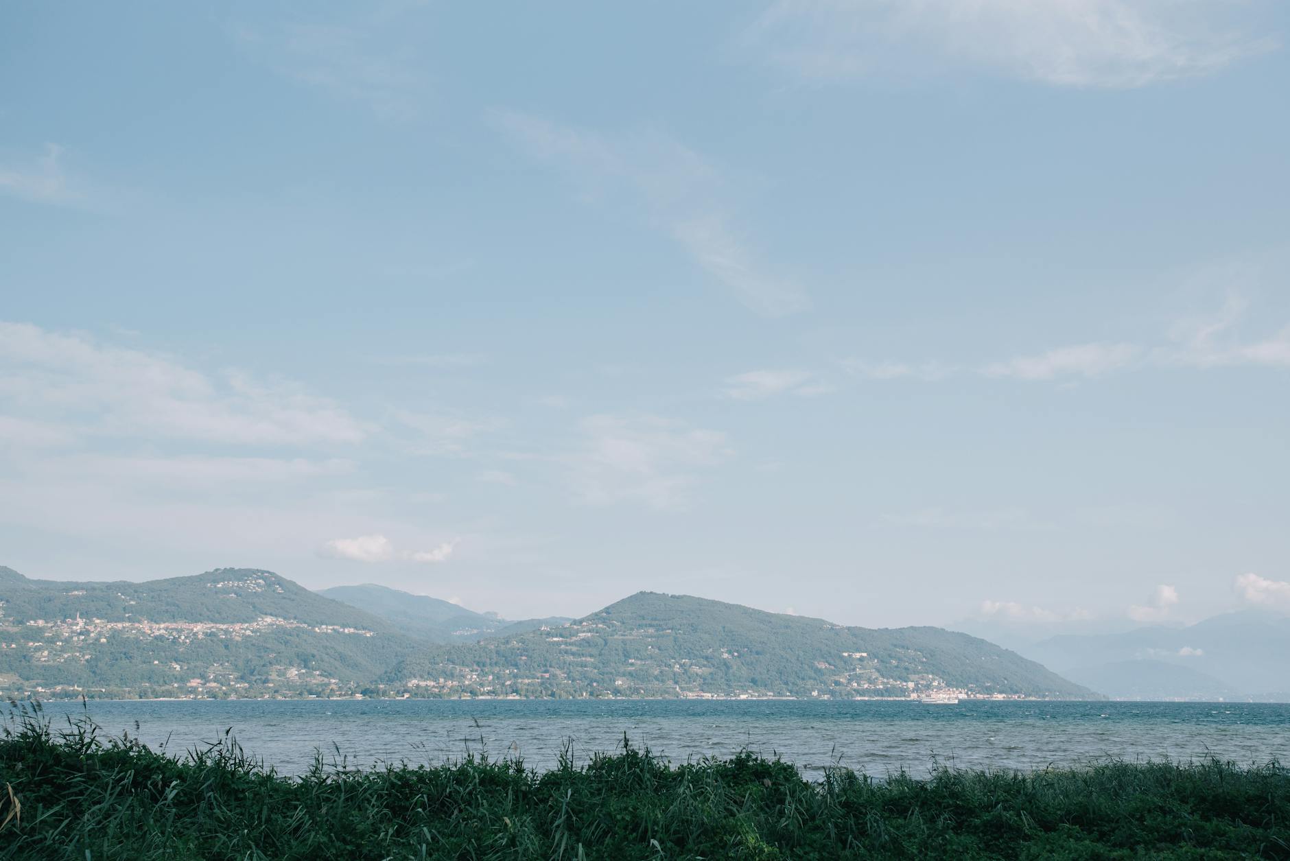 Work As A Digital Nomad (2026 Guide)